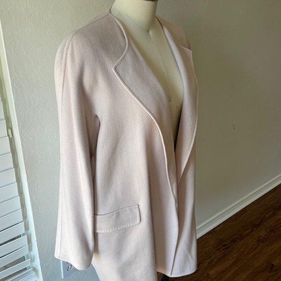 MaxMara Short Coat Light Pink 100% Cashmere Made in Italy Belted Size 12 - Picture 6 of 13